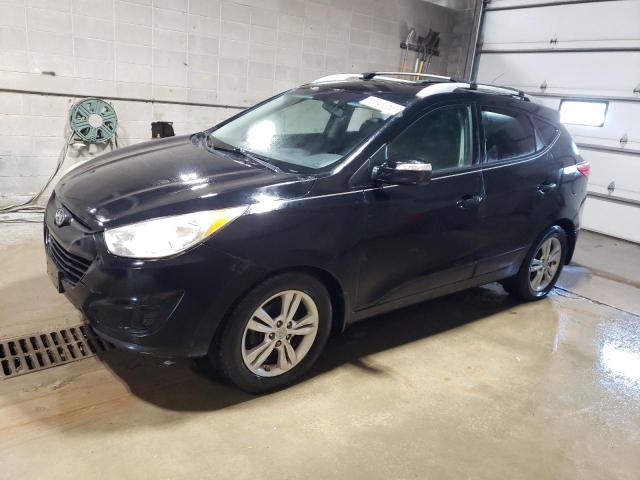  Salvage Hyundai TUCSON