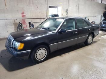  Salvage Mercedes-Benz 300-Class