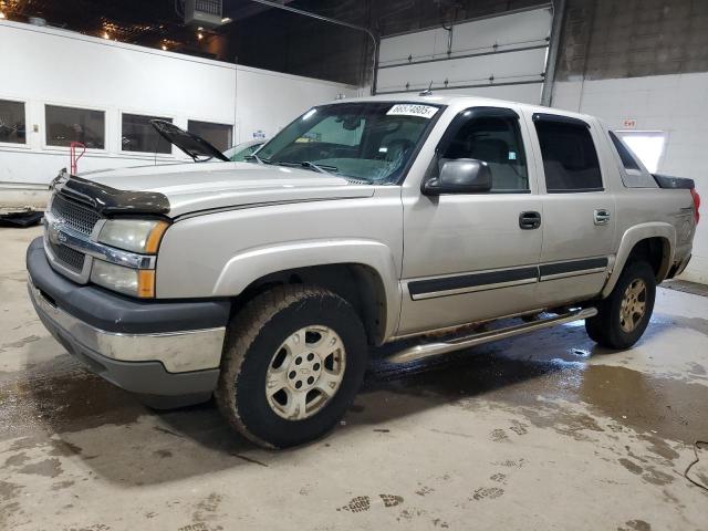  Salvage Chevrolet Avalanche
