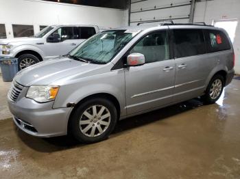  Salvage Chrysler Minivan