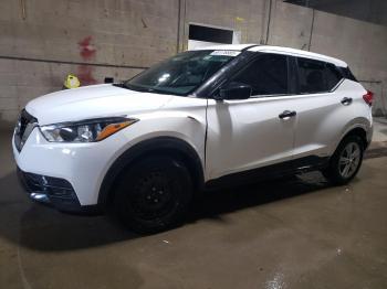  Salvage Nissan Kicks