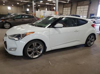  Salvage Hyundai VELOSTER