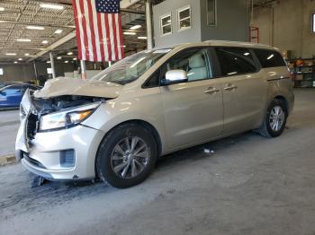  Salvage Kia Sedona