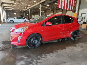  Salvage Toyota Prius