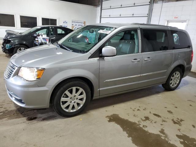  Salvage Chrysler Minivan