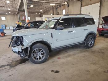  Salvage Ford Bronco
