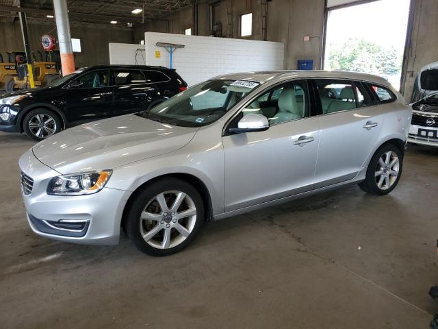  Salvage Volvo V60