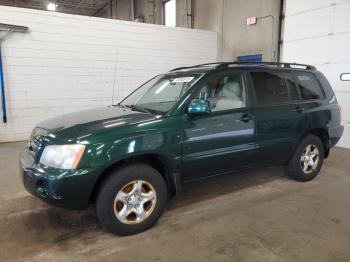  Salvage Toyota Highlander