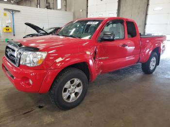  Salvage Toyota Tacoma