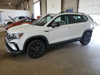  Salvage Volkswagen Taos