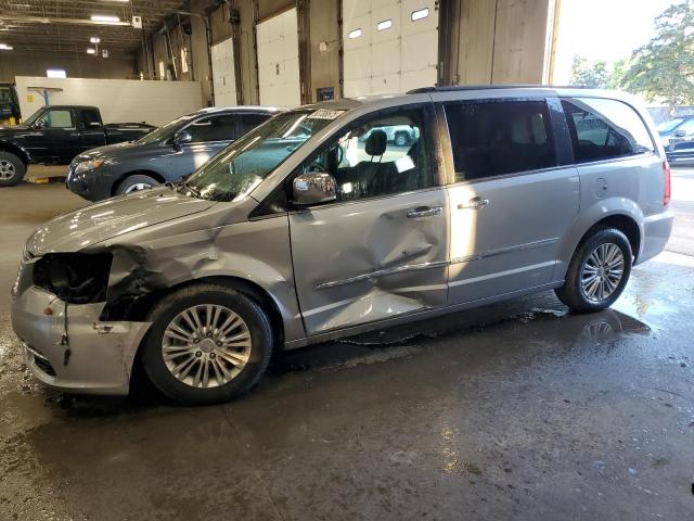  Salvage Chrysler Minivan