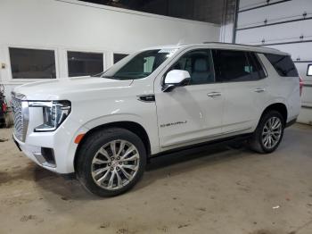  Salvage GMC Yukon