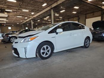  Salvage Toyota Prius