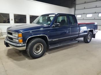  Salvage Chevrolet Gmt