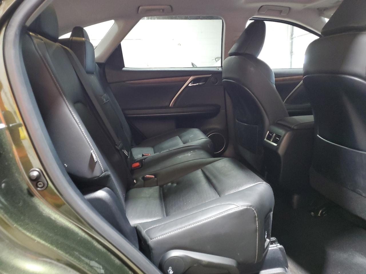 Lexus RX 350 L Image 11