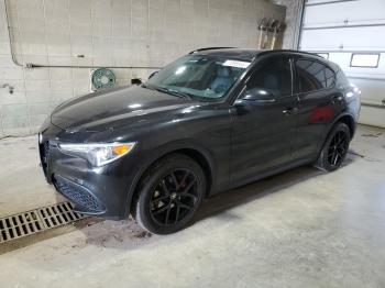  Salvage Alfa Romeo Stelvio