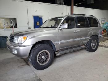 Salvage Toyota Land Cruis