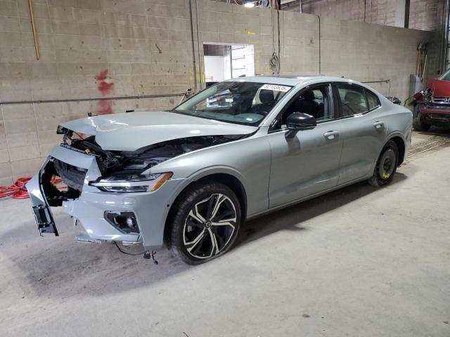  Salvage Volvo S60 Plus