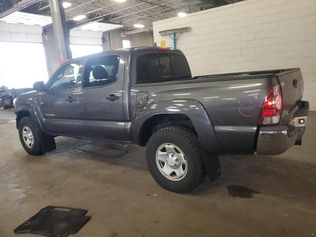 Toyota Tacoma Double Cab Image 3