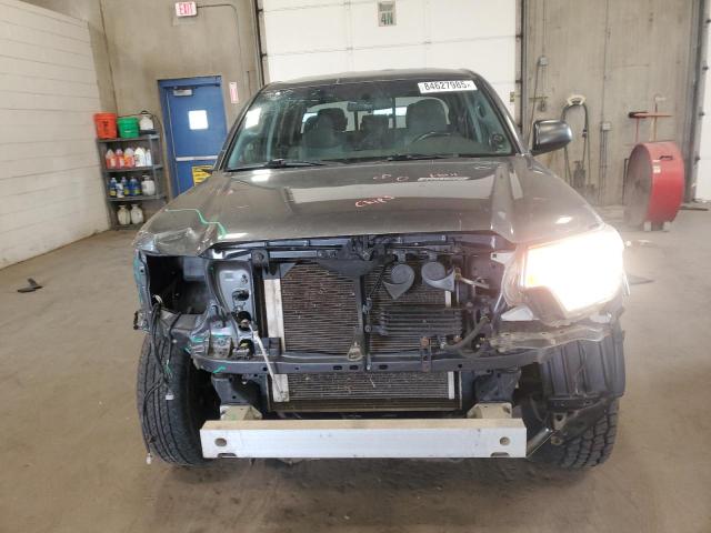 Toyota Tacoma Double Cab Image 6