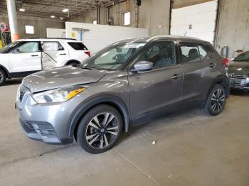  Salvage Nissan Kicks