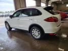 Porsche Cayenne Image 2
