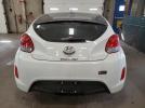 Hyundai VELOSTER Image 9