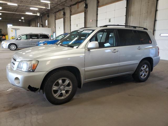  Salvage Toyota Highlander
