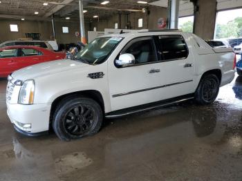  Salvage Cadillac Escalade