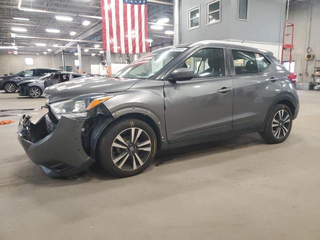  Salvage Nissan Kicks