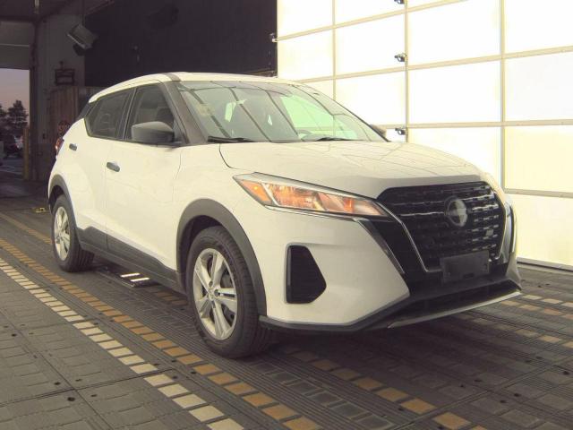  Salvage Nissan Kicks