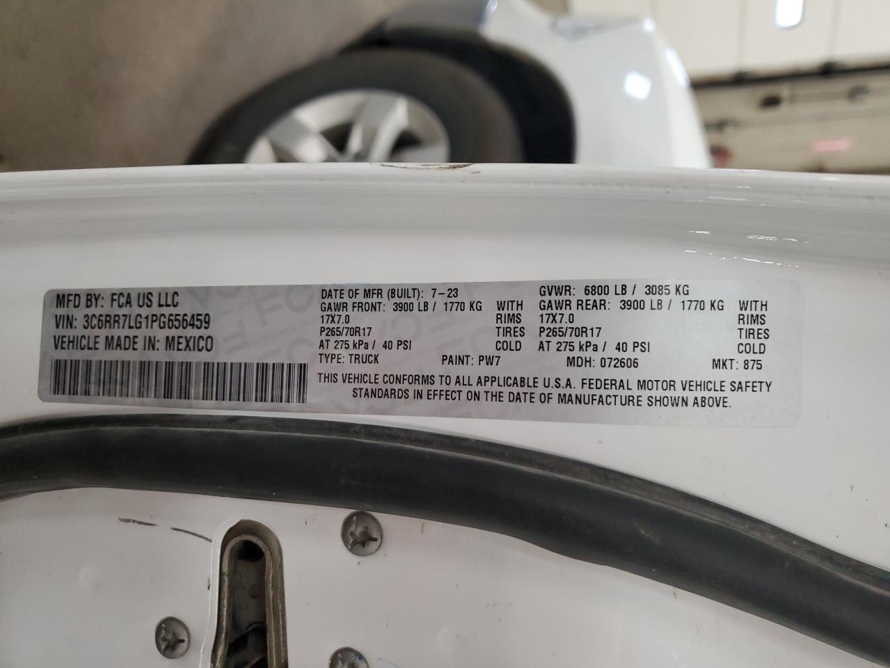 Ram 1500 Slt Image 12