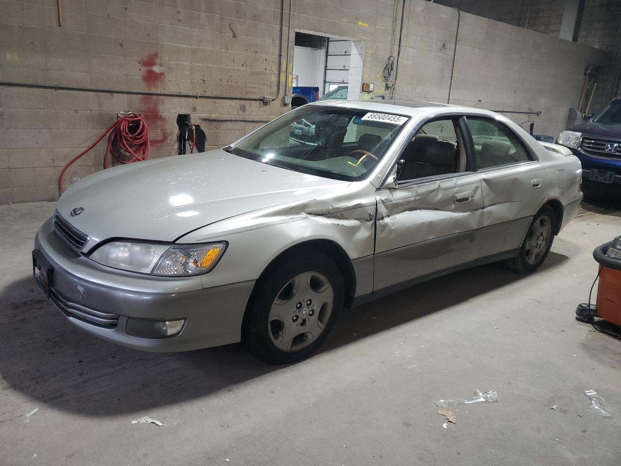 Lexus Es 300 Image 1