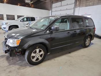  Salvage Dodge Caravan