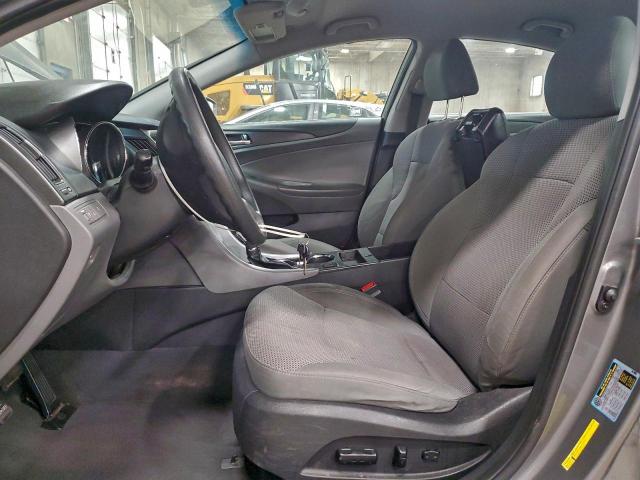 Hyundai SONATA Gls Image 11