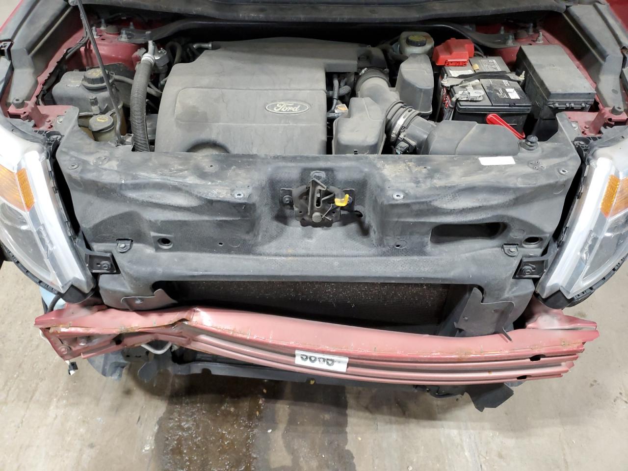 Ford Explorer Limited Image 10