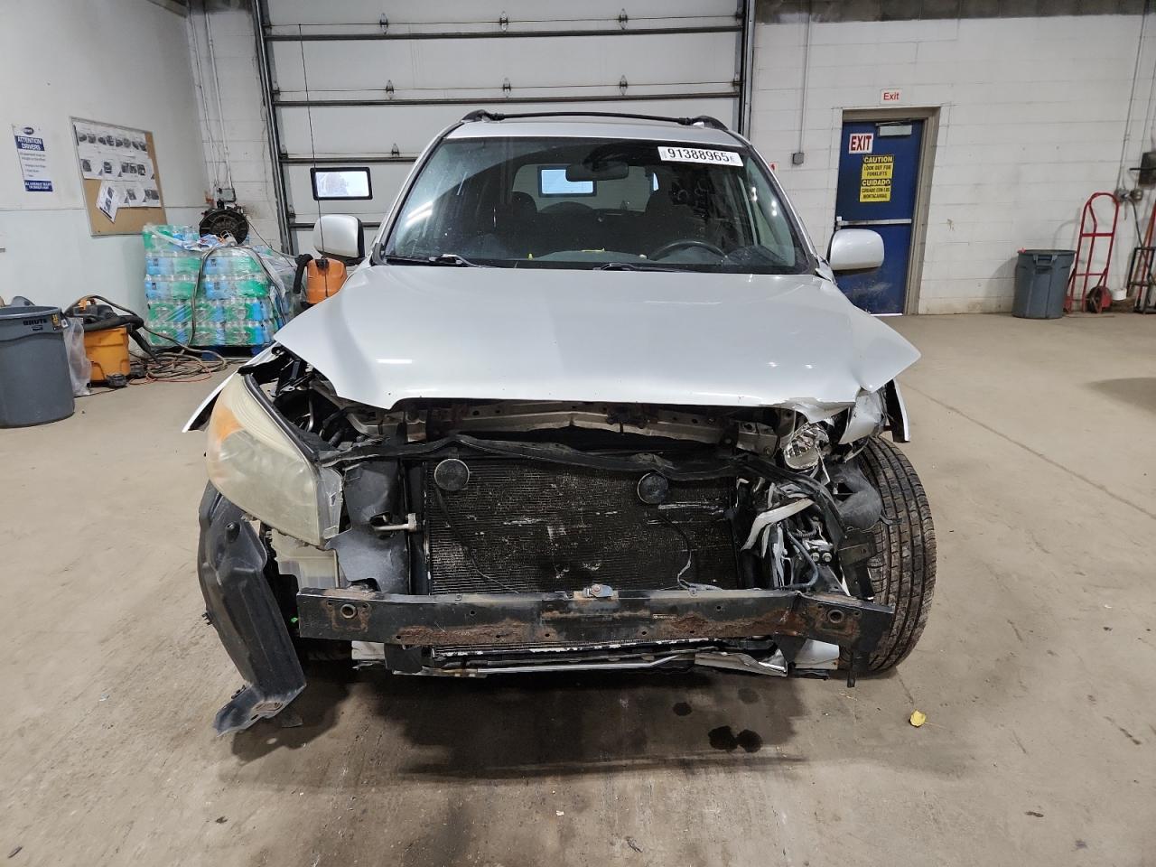 Toyota RAV4 Sport Image 13