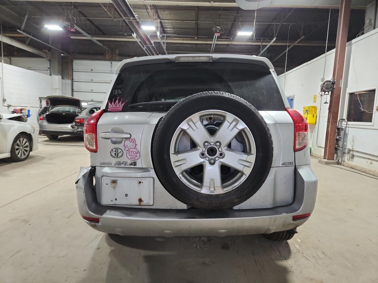 Toyota RAV4 Sport Image 9