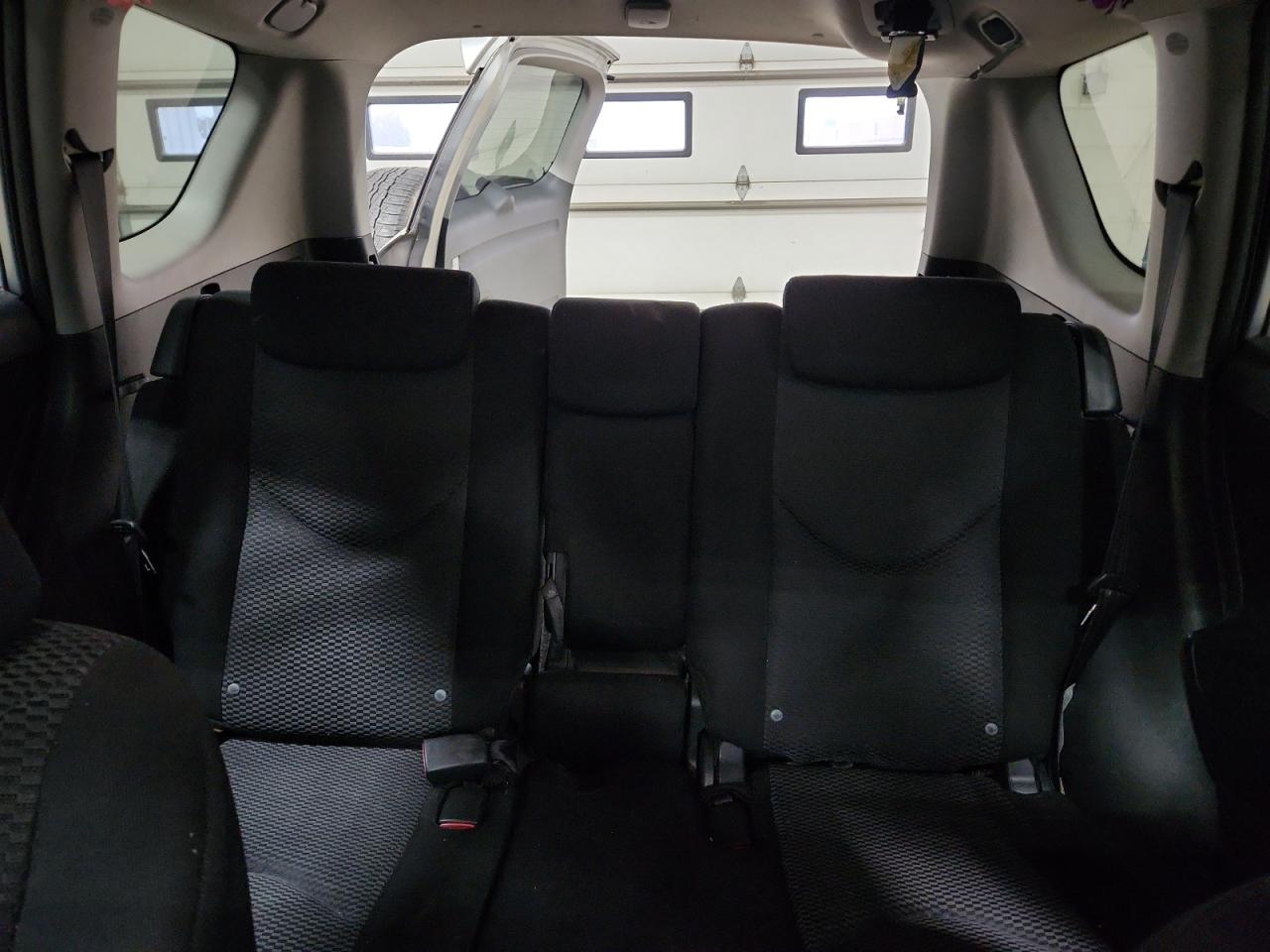 Toyota RAV4 Sport Image 12