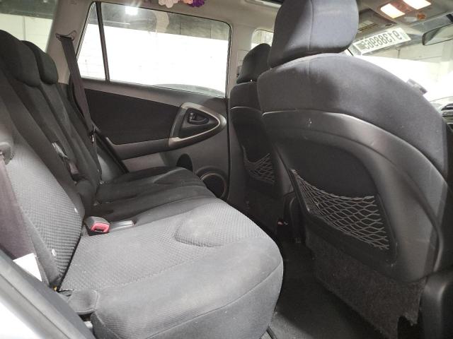 Toyota RAV4 Sport Image 4