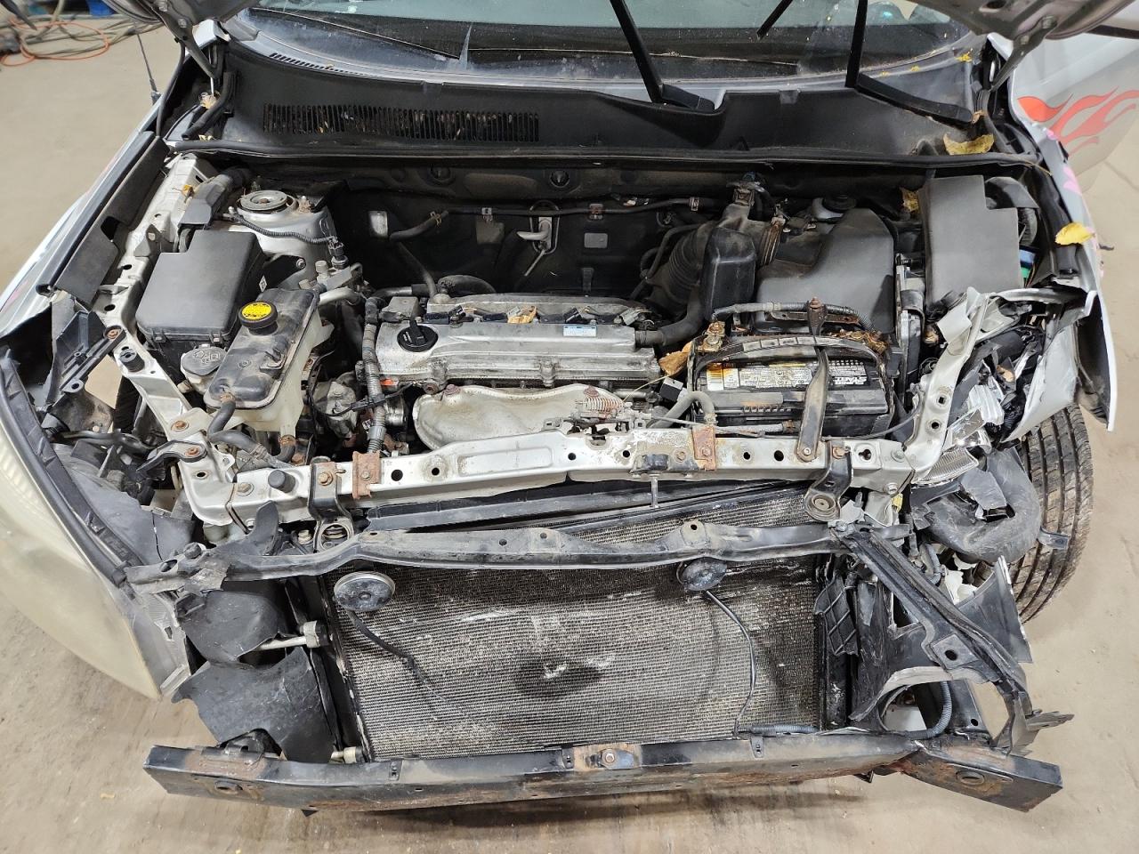 Toyota RAV4 Sport Image 8