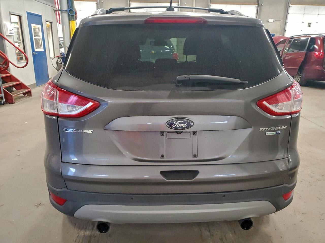 Ford Escape Titanium Image 10