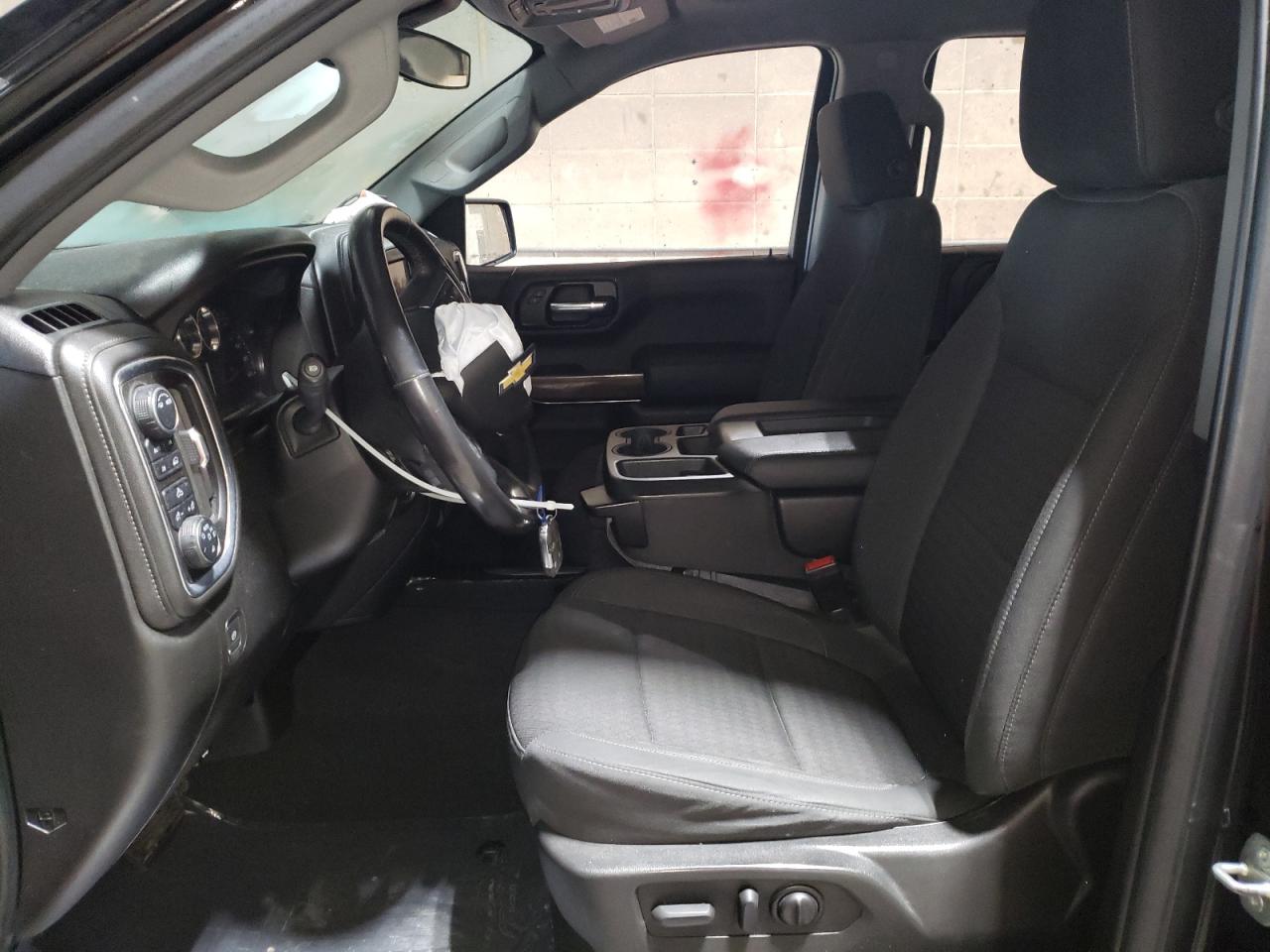 Chevrolet Silverado 1500 K1500 Lt Image 12