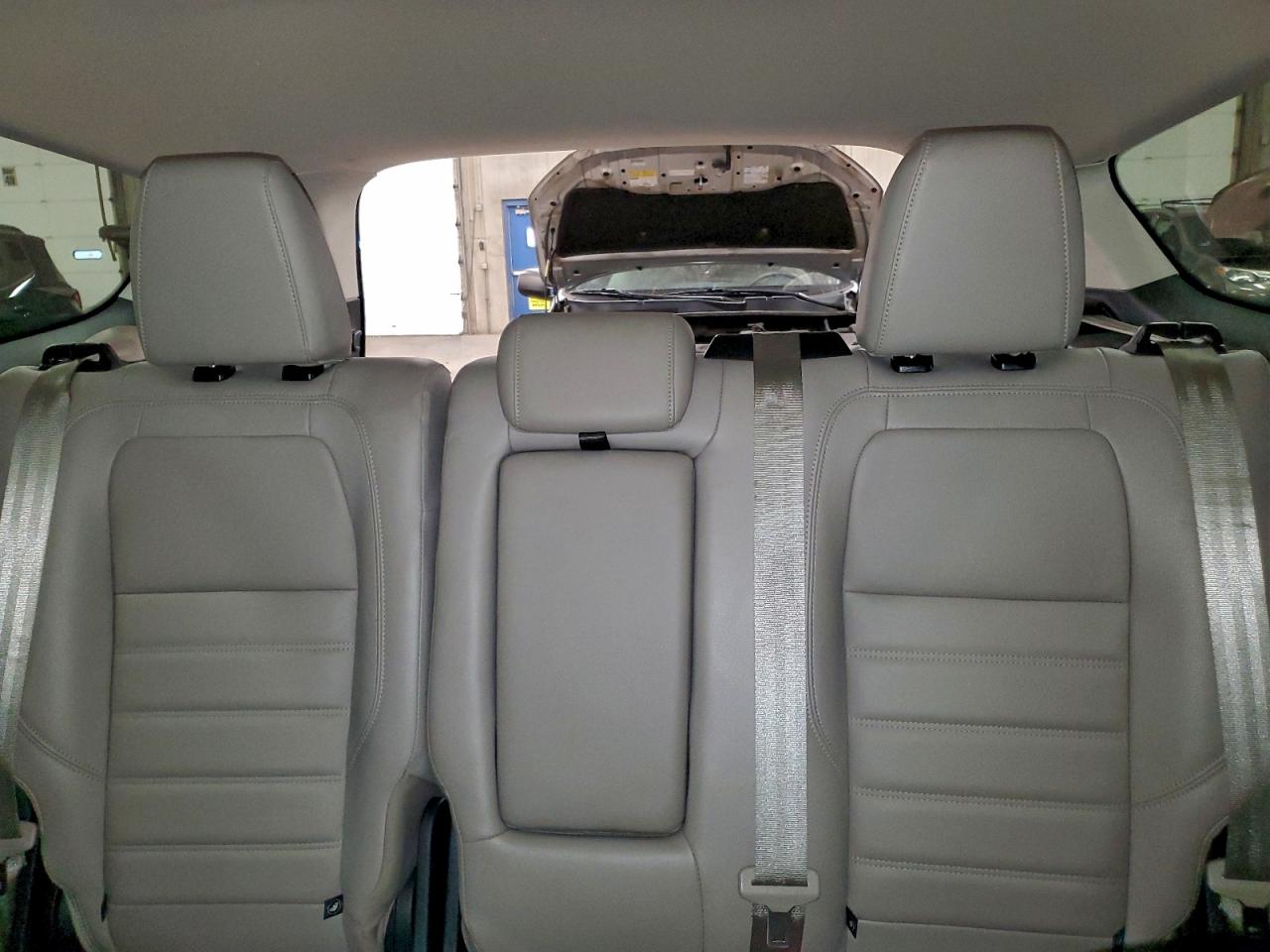 Ford Escape Titanium Image 4