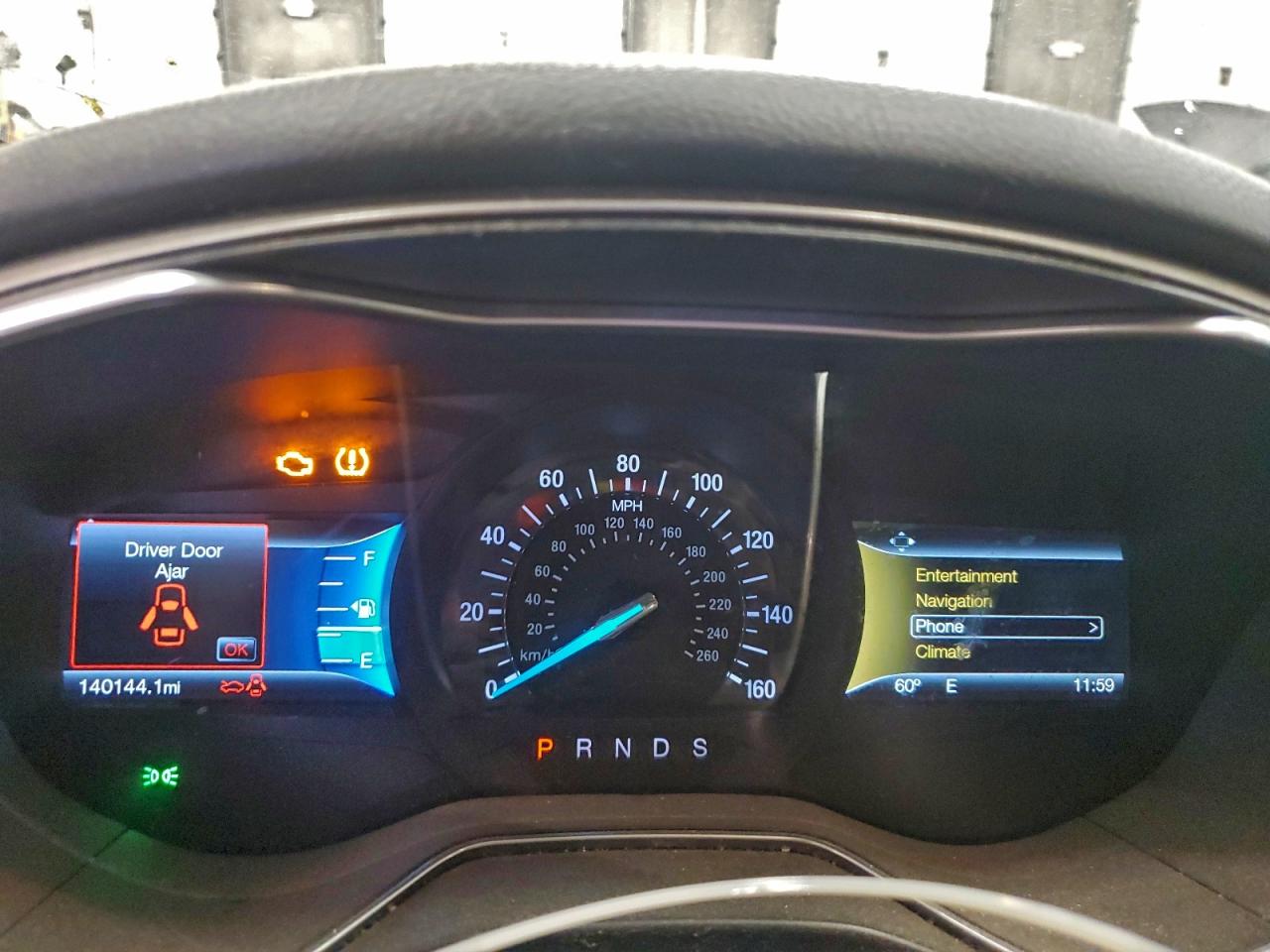 Ford Fusion Se Image 10