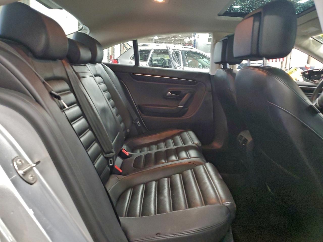 Volkswagen CC Vr6 4motion Image 7