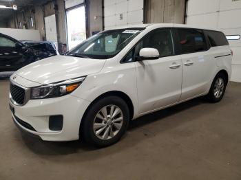  Salvage Kia Sedona
