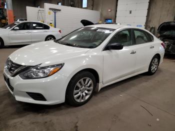  Salvage Nissan Altima