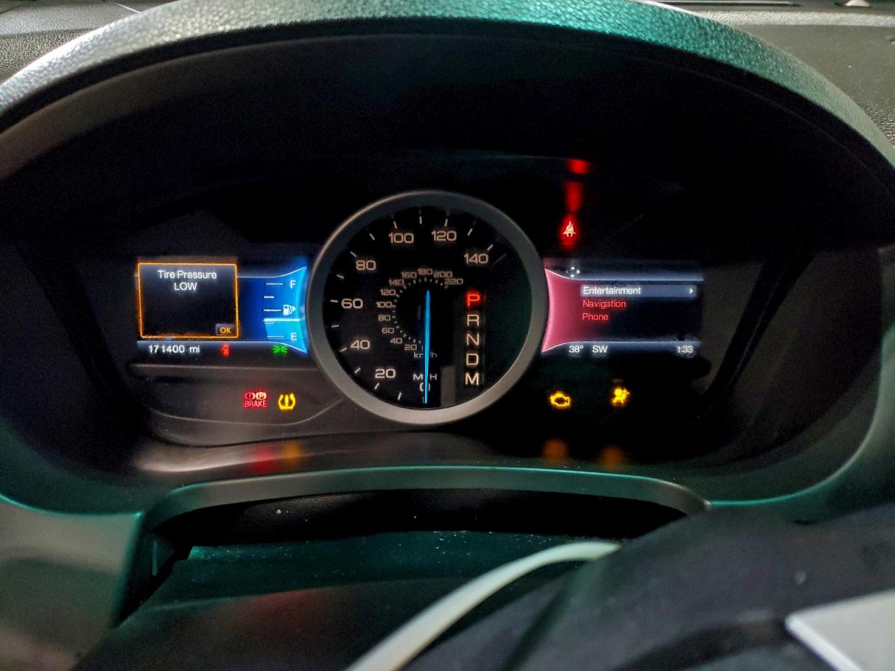 Ford Explorer Sport Image 10