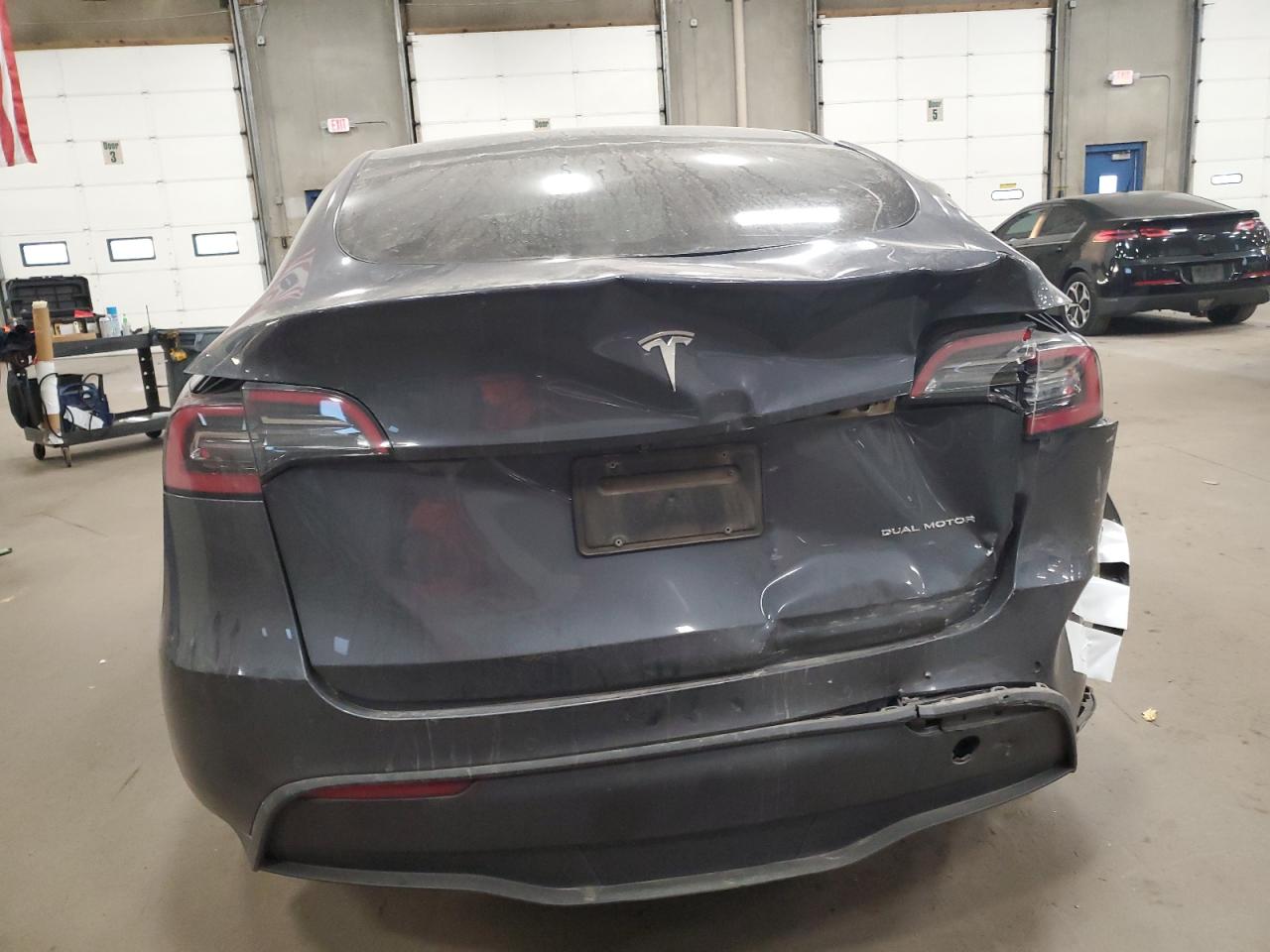Tesla Model Y Image 10